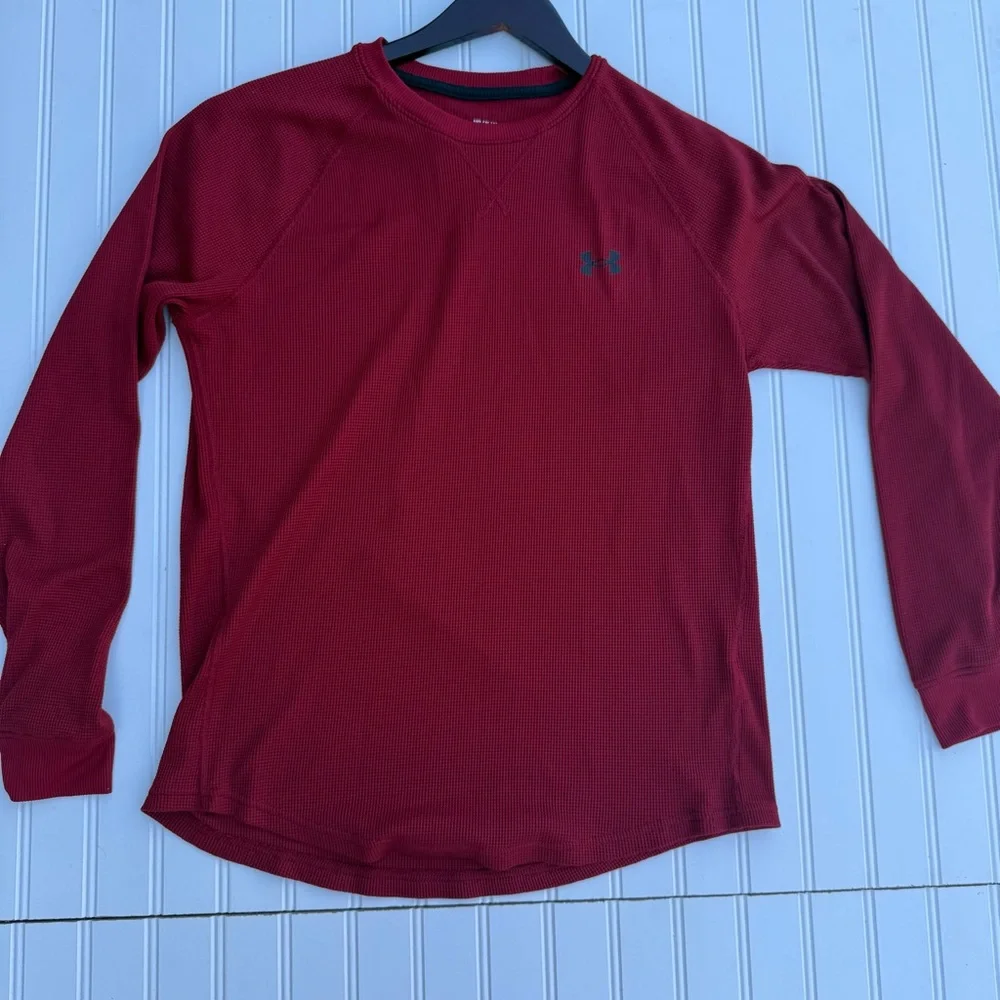 Under Armour Men's Burgundy Long Sleeve Tee